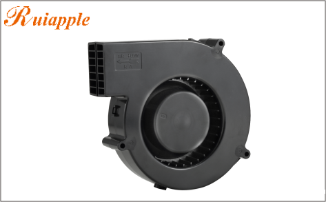 加压散热器和普通扇式散热器有什么区别？